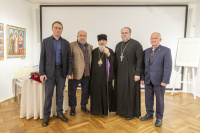 11 февраля в Музее истории города Боровичи и Боровичского края (Новгородская область) состоялось открытие фотовыставки «Воин. Миротворец. Молитвенник. Образ св. Александра Невского в убранстве Исаакиевского и Сампсониевского соборов и храма Спас на Крови»