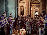 7 марта 2026 года, в субботу 2-й седмицы Великого поста, дня поминовения усопших в Исаакиевском соборе была совершена Божественная Литургия и Панихида.