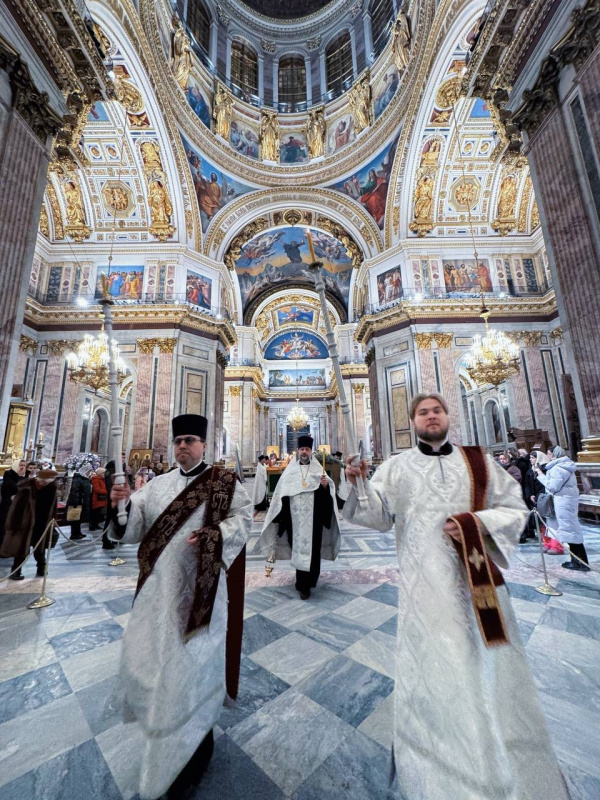 10 января 2026 года, в канун 31-й недели по Пятидесятнице, по Рождестве Христовом, праведных Иосифа Обручника, Давида царя и Иакова, брата Господня в Исаакиевском соборе было совершено Всенощное бдение.