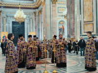 28 марта 2026 года, в канун недели 5-й Великого поста, преподобной Марии Египетской, в Исаакиевском соборе было совершено Всенощное бдение.