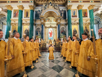 22 июня 2025 года, в 2-ю неделю по Пятидесятнице, всех святых, в земле Русской просиявших в Исаакиевском соборе была совершена Божественная Литургия. 22 июня 2025 года, в 2-ю неделю по Пятидесятнице, всех святых, в земле Русской просиявших в Исаакиевском соборе была совершена Божественная Литургия.