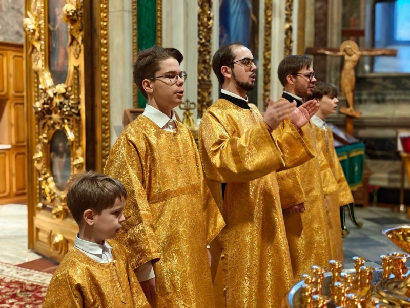Воскресная школа Исаакиевского собора приглашает на первую Детскую Литургию в 2025/2026 учебном году!
