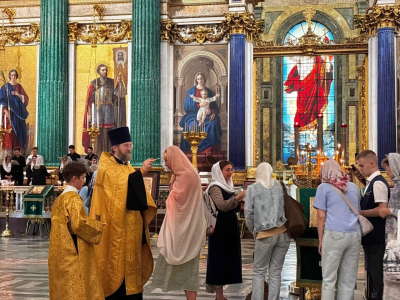 1 августа 2026 года, в канун 9-й недели по Пятидесятнице, пророка Божия Илии в Исаакиевском соборе совершено Всенощное бдение.
