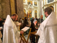 4 ноября 2022 года, в канун Димитриевской родительской субботы в Исаакиевском соборе было совершено заупокойное богослужение.