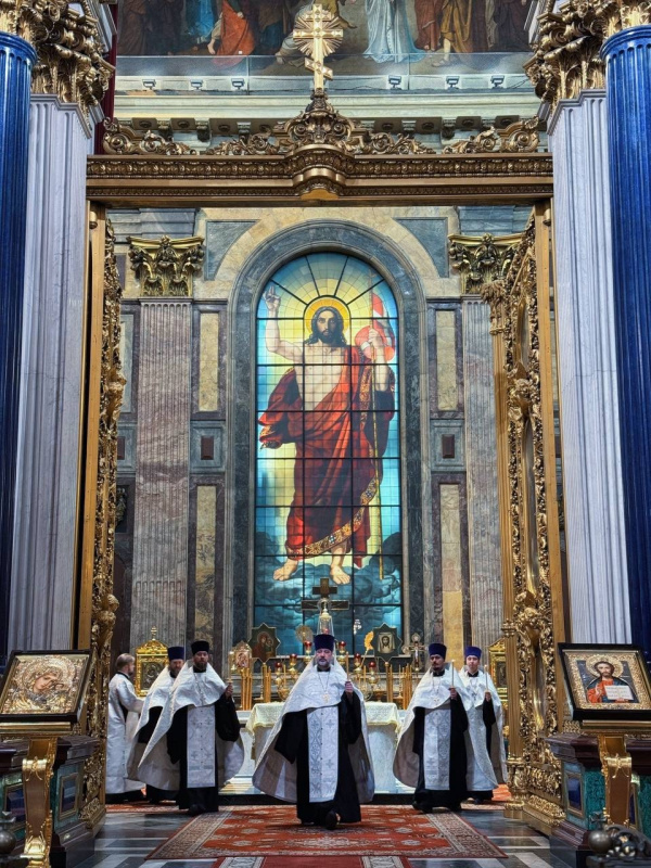 24 января 2026 года, в канун 33-й недели по Пятидесятнице, по Богоявлении, мученицы Татианы в Исаакиевском соборе было совершено Всенощное бдение.