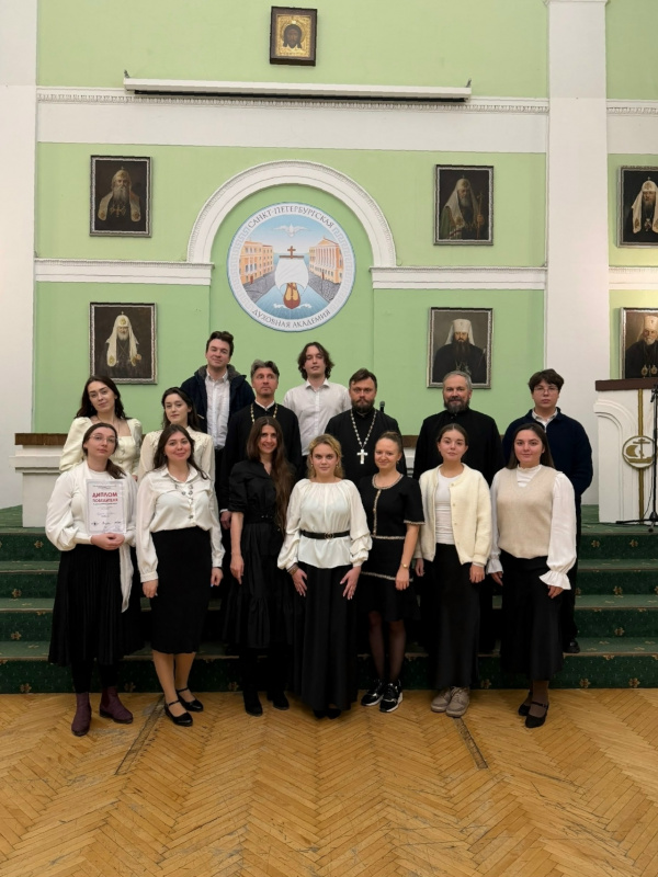 Поздравляем молодёжь Исаакиевского собора с заслуженным вторым местом!